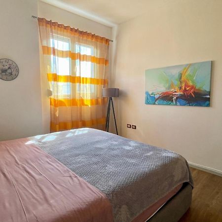 شقة 21° Bs Pazari City Center Comfort تيرانا المظهر الخارجي الصورة