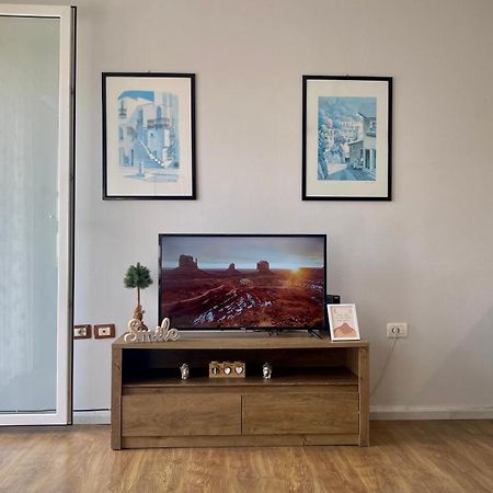 شقة 21° Bs Pazari City Center Comfort تيرانا المظهر الخارجي الصورة