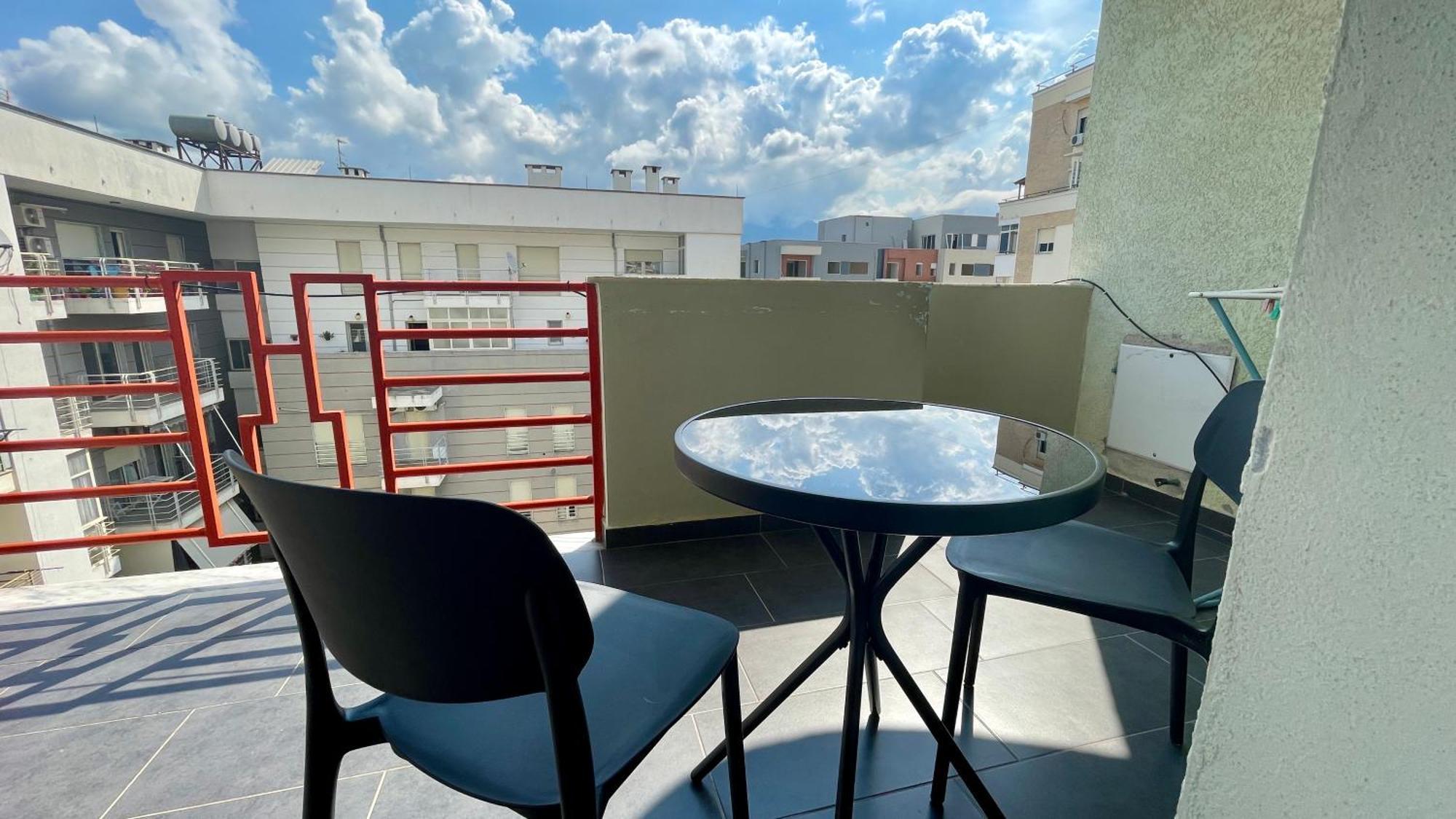 شقة 21° Bs Pazari City Center Comfort تيرانا المظهر الخارجي الصورة
